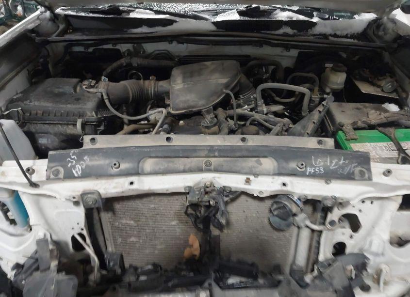 Photo 10 of 2016 Toyota Tacoma SR (VIN 5TFRX5GN7GX064314)
