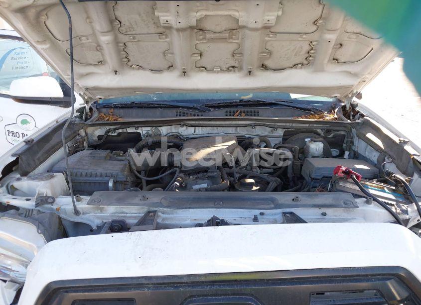 Photo 10 of 2017 Toyota Tacoma SR (VIN 5TFRX5GN7HX085519)