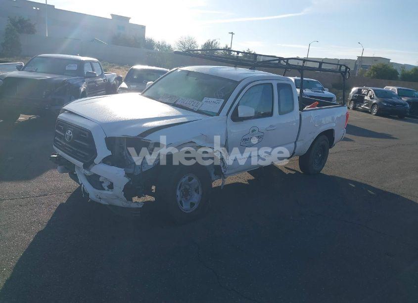 Photo 2 of 2017 Toyota Tacoma SR (VIN 5TFRX5GN7HX085519)