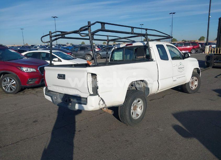 Photo 4 of 2017 Toyota Tacoma SR (VIN 5TFRX5GN7HX085519)