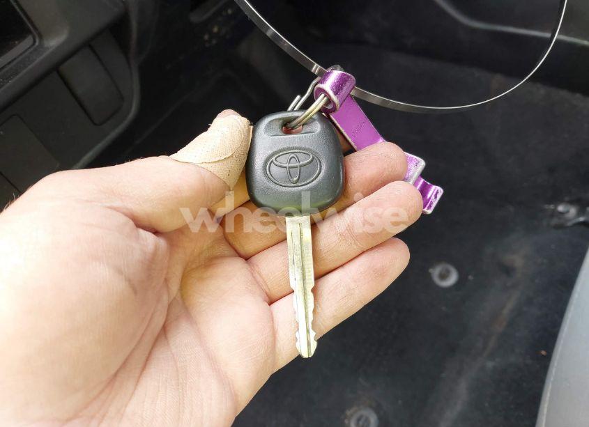 Photo 11 of 2017 Toyota Tacoma SR (VIN 5TFRX5GN7HX100956)