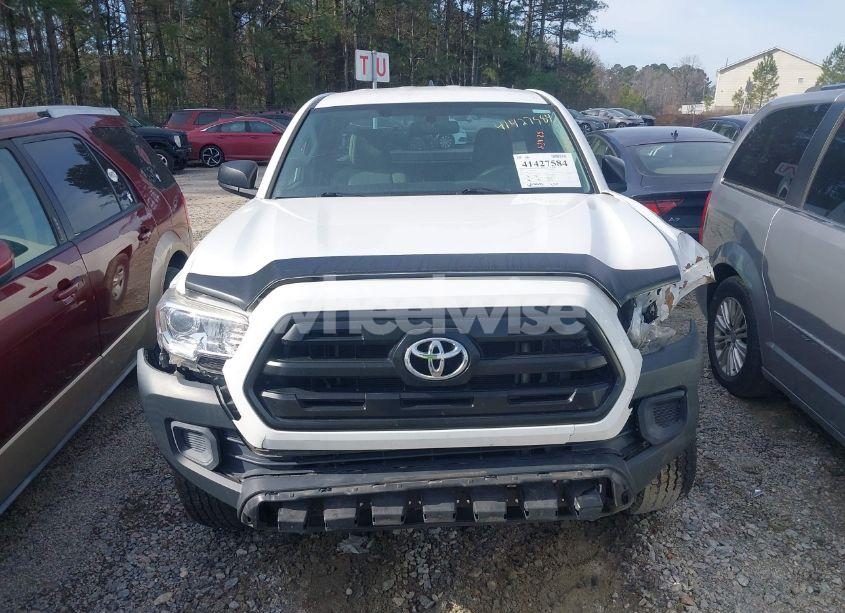 Photo 12 of 2017 Toyota Tacoma SR (VIN 5TFRX5GN7HX100956)