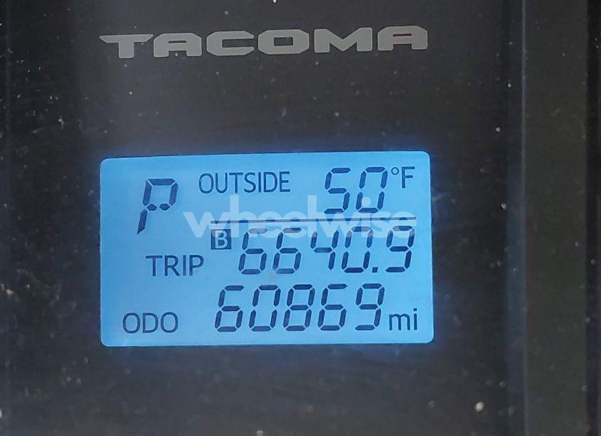 Photo 15 of 2017 Toyota Tacoma SR (VIN 5TFRX5GN7HX100956)