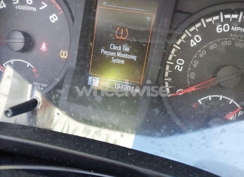 Photo 15 of 2018 Toyota Tacoma SR (VIN 5TFRX5GN7JX118914)