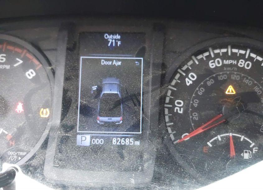 Photo 7 of 2018 Toyota Tacoma SR (VIN 5TFRX5GN7JX128133)