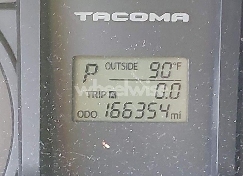 Photo 16 of 2016 Toyota Tacoma SR (VIN 5TFRX5GN8GX062166)