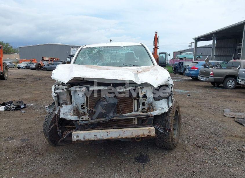 Photo 13 of 2017 Toyota Tacoma SR5 (VIN 5TFRX5GN8HX077669)