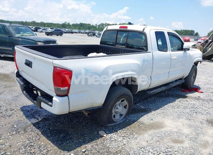 Photo 4 of 2017 Toyota Tacoma SR (VIN 5TFRX5GN8HX083181)