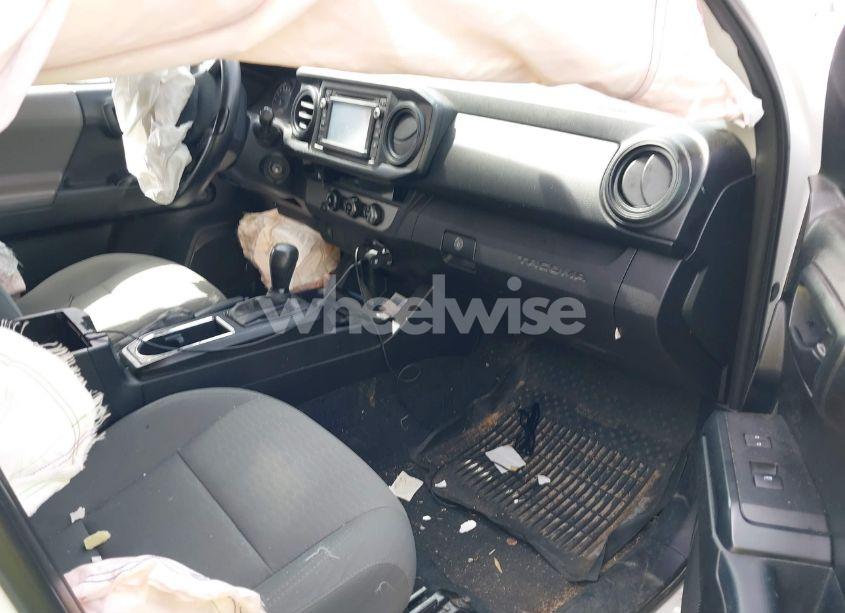 Photo 5 of 2017 Toyota Tacoma SR (VIN 5TFRX5GN8HX083181)