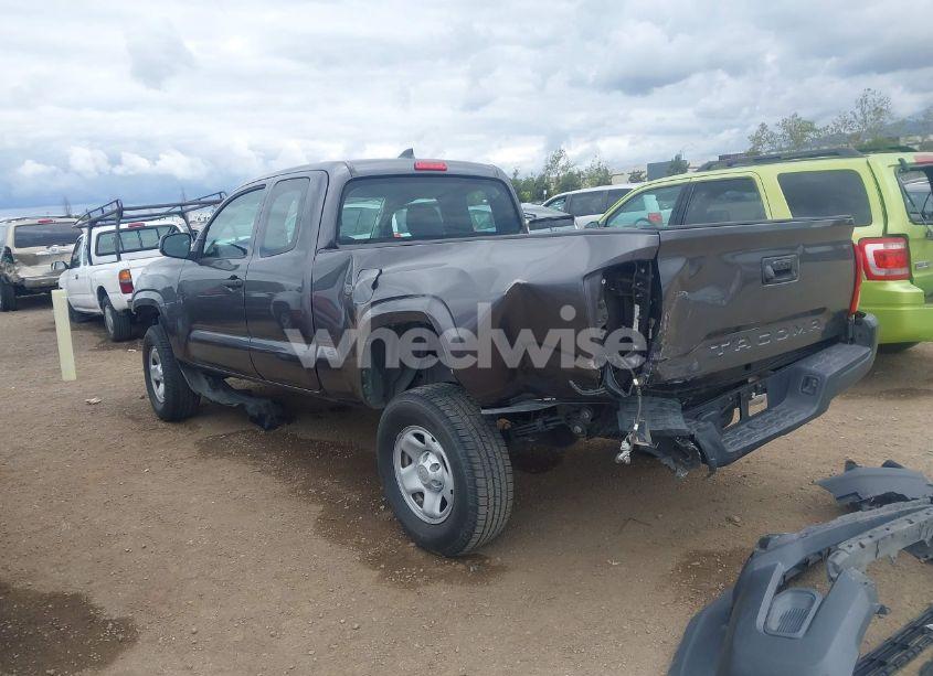 Photo 3 of 2017 Toyota Tacoma SR (VIN 5TFRX5GN8HX085139)