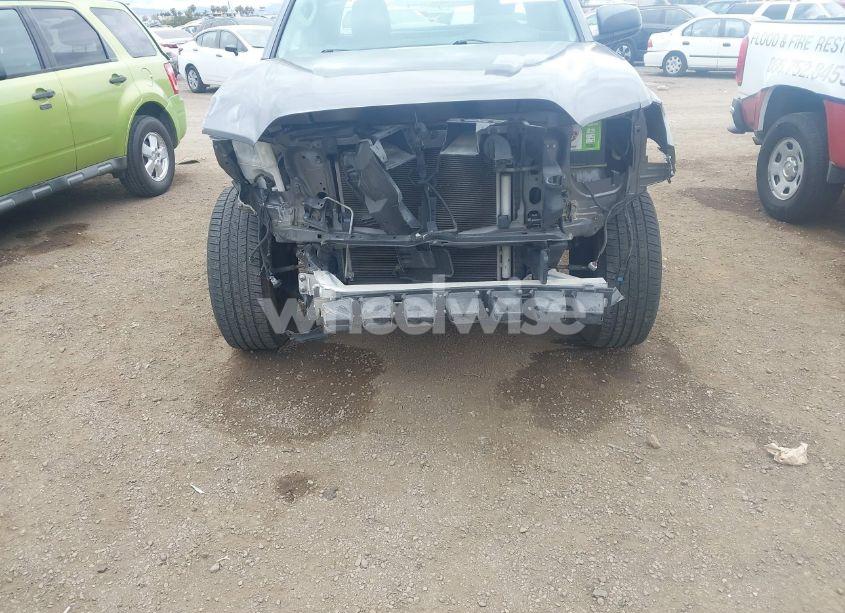 Photo 6 of 2017 Toyota Tacoma SR (VIN 5TFRX5GN8HX085139)