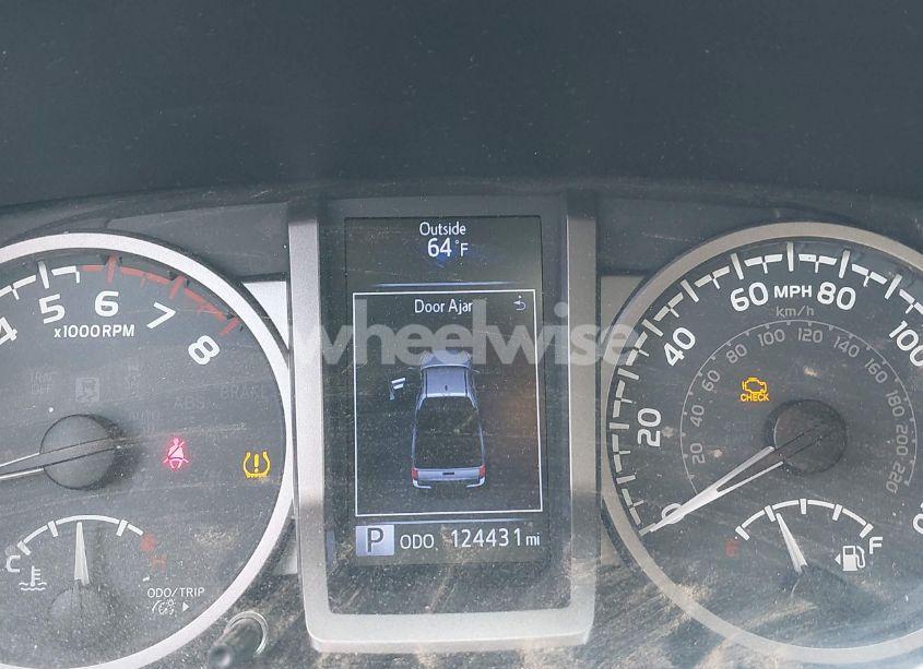 Photo 14 of 2018 Toyota Tacoma SR5 (VIN 5TFRX5GN8JX109283)