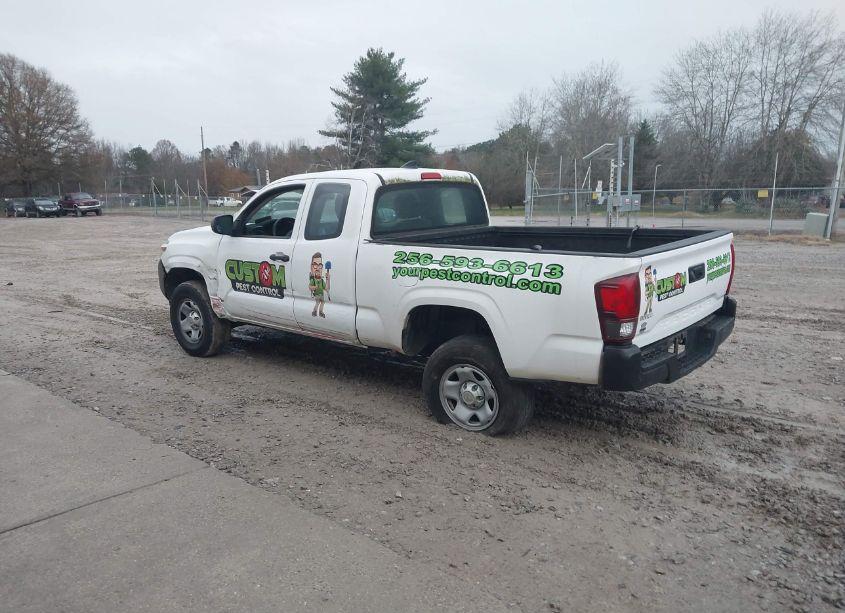 Photo 3 of 2018 Toyota Tacoma SR (VIN 5TFRX5GN8JX119022)