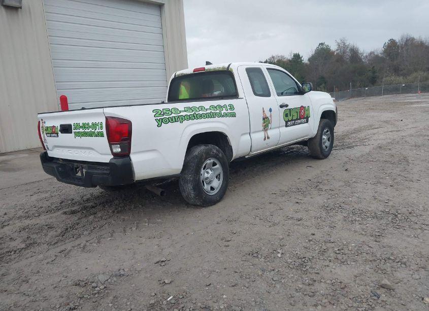 Photo 4 of 2018 Toyota Tacoma SR (VIN 5TFRX5GN8JX119022)