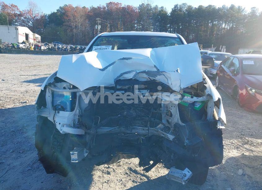 Photo 12 of 2019 Toyota Tacoma SR (VIN 5TFRX5GN8KX149266)