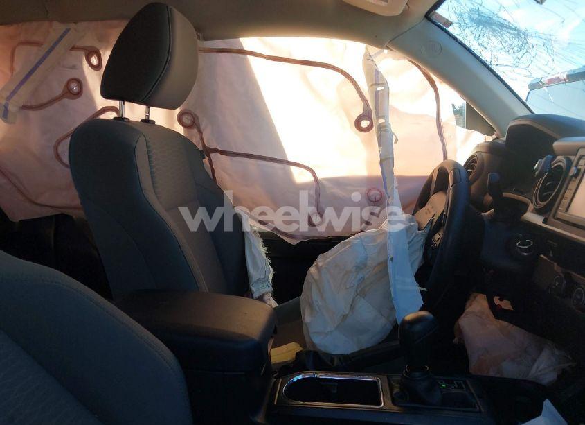 Photo 5 of 2019 Toyota Tacoma SR (VIN 5TFRX5GN8KX149266)