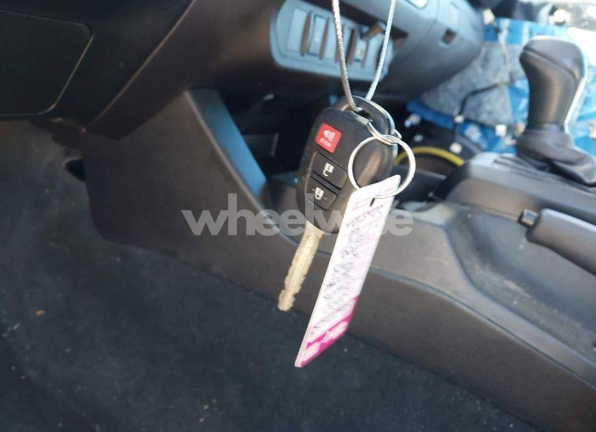 Photo 11 of 2020 Toyota Tacoma SR (VIN 5TFRX5GN8LX179353)