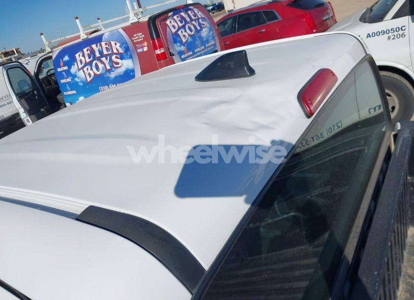 Photo 6 of 2018 Toyota Tacoma SR (VIN 5TFRX5GN9JX109082)