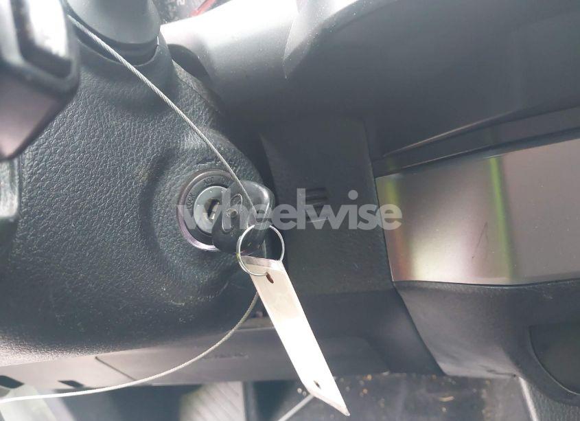 Photo 11 of 2019 Toyota Tacoma SR (VIN 5TFRX5GN9KX142424)