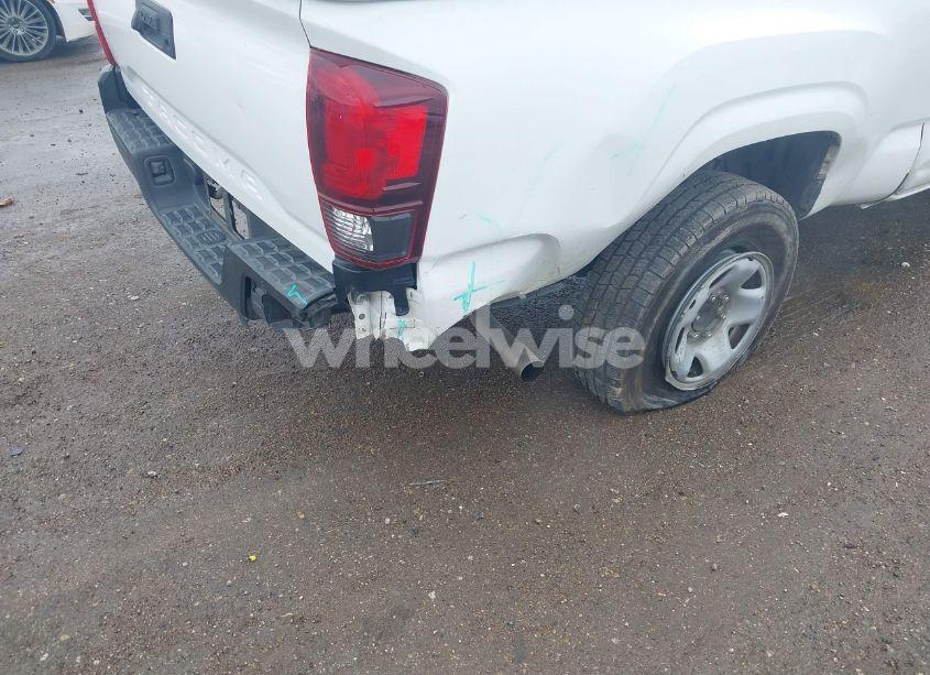 Photo 17 of 2019 Toyota Tacoma SR (VIN 5TFRX5GN9KX142424)