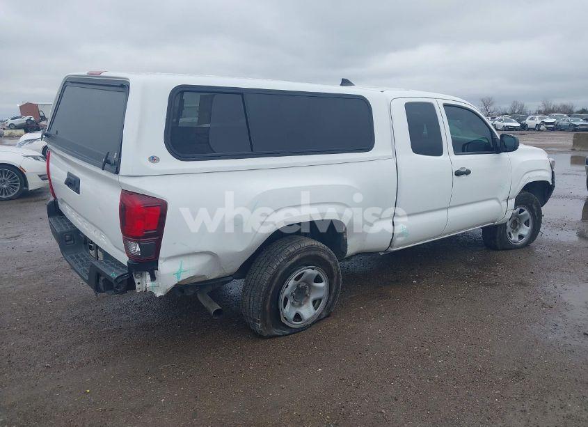 Photo 4 of 2019 Toyota Tacoma SR (VIN 5TFRX5GN9KX142424)