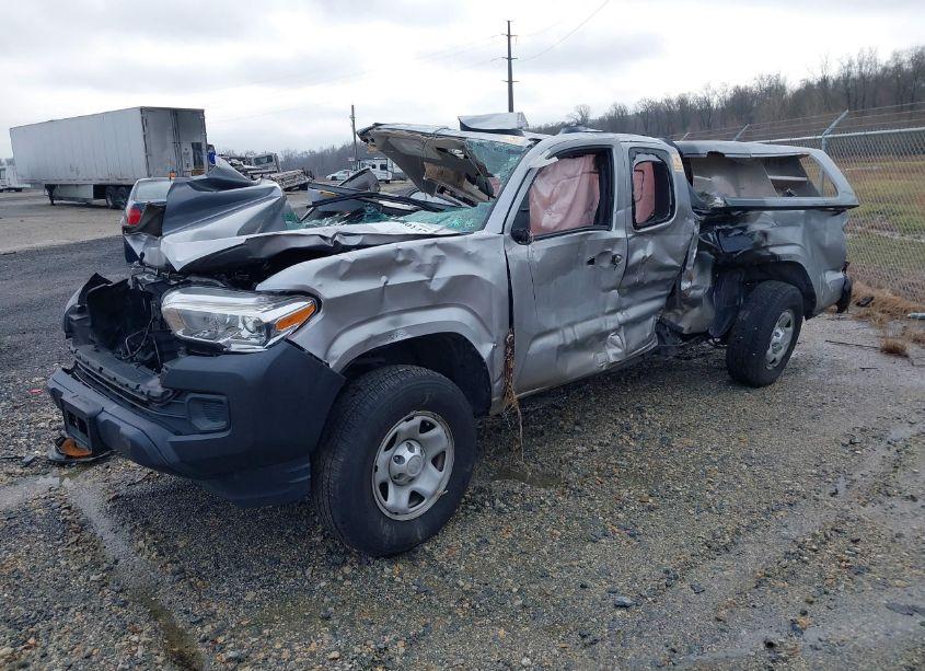 Photo 2 of 2019 Toyota Tacoma SR (VIN 5TFRX5GN9KX151284)