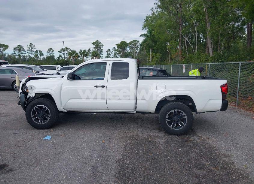 Photo 14 of 2020 Toyota Tacoma SR (VIN 5TFRX5GN9LX179393)