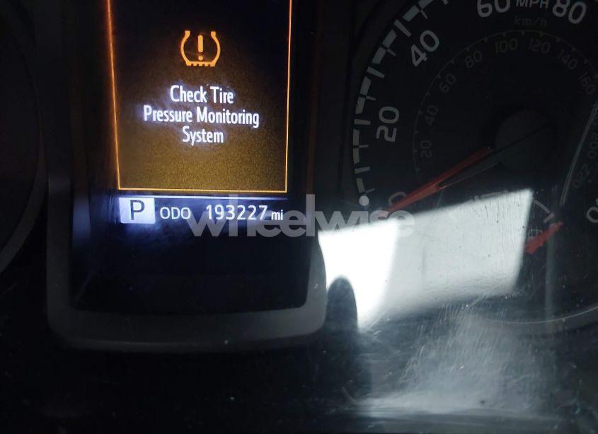 Photo 15 of 2020 Toyota Tacoma SR (VIN 5TFRX5GN9LX179393)