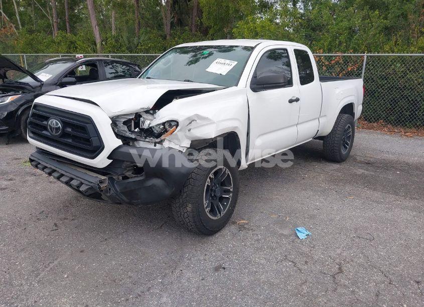 Photo 2 of 2020 Toyota Tacoma SR (VIN 5TFRX5GN9LX179393)