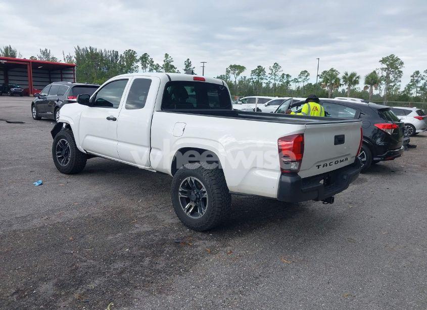 Photo 3 of 2020 Toyota Tacoma SR (VIN 5TFRX5GN9LX179393)