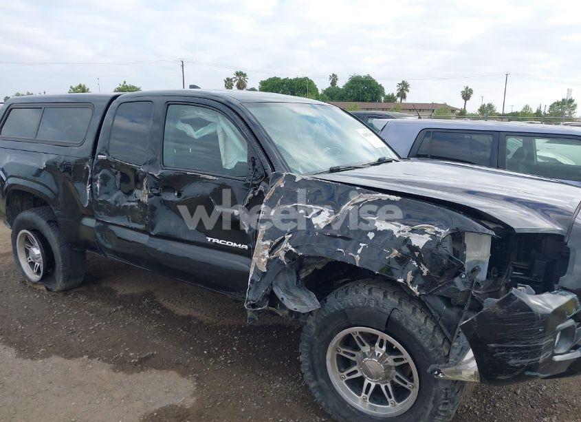 Photo 6 of 2016 Toyota Tacoma SR5 (VIN 5TFRX5GNXGX063187)