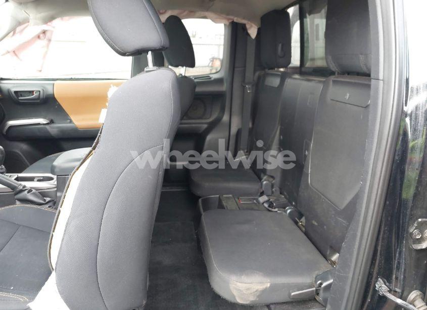 Photo 8 of 2016 Toyota Tacoma SR5 (VIN 5TFRX5GNXGX063187)