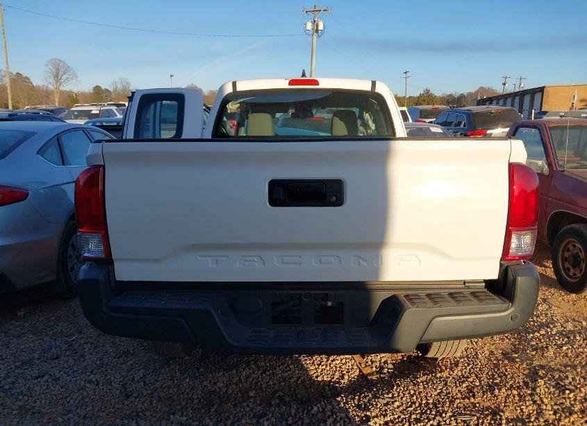 Photo 16 of 2016 Toyota Tacoma SR (VIN 5TFRX5GNXGX070253)