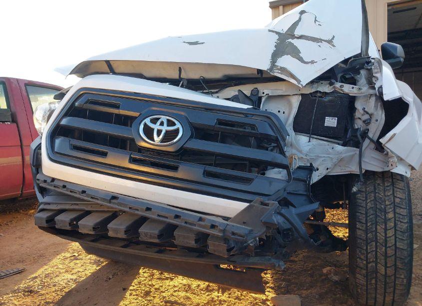 Photo 20 of 2016 Toyota Tacoma SR (VIN 5TFRX5GNXGX070253)