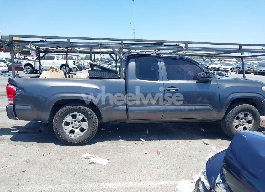 Photo 13 of 2016 Toyota Tacoma SR (VIN 5TFRX5GNXGX071855)