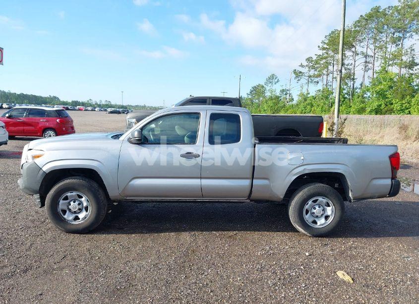 Photo 14 of 2018 Toyota Tacoma SR (VIN 5TFRX5GNXJX125176)