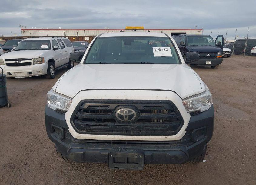 Photo 12 of 2019 Toyota Tacoma SR (VIN 5TFRX5GNXKX147793)