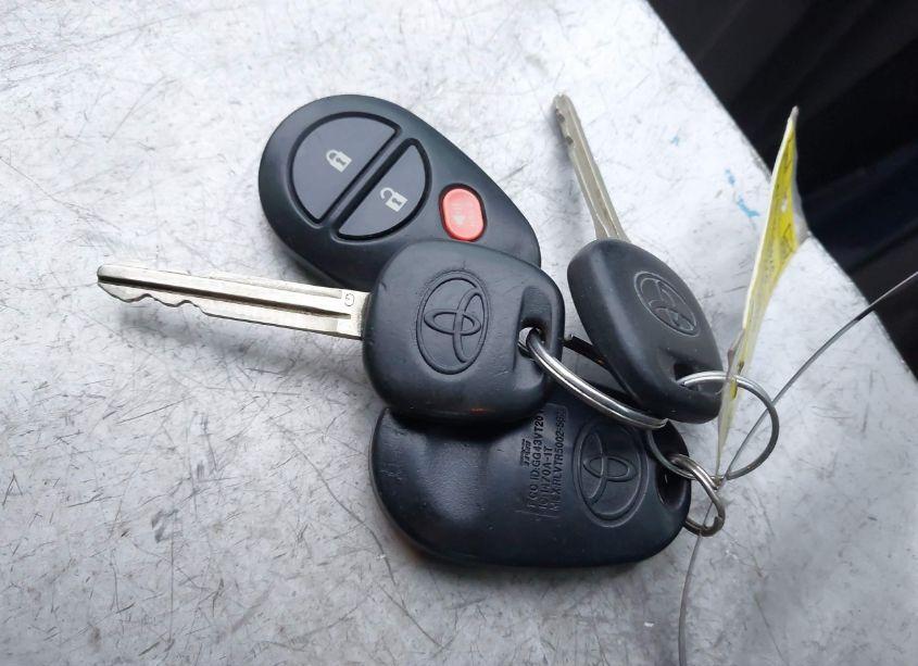 Photo 11 of 2010 Toyota Tundra GRADE 5.7L V8 (VIN 5TFRY5F10AX091308)