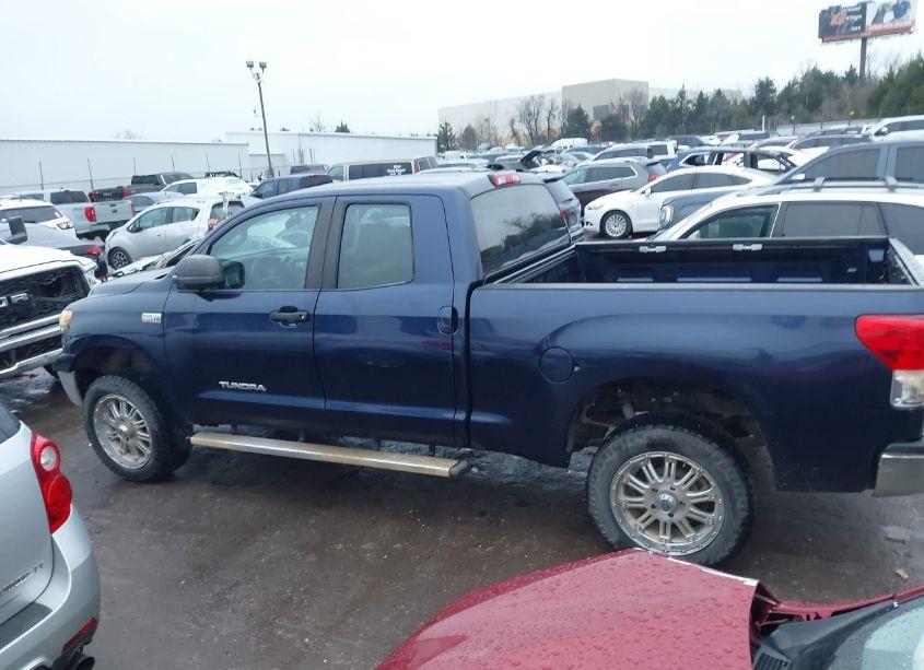Photo 14 of 2010 Toyota Tundra GRADE 5.7L V8 (VIN 5TFRY5F10AX091308)