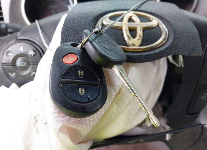 Photo 11 of 2010 Toyota Tundra GRADE 5.7L V8 (VIN 5TFRY5F10AX095455)