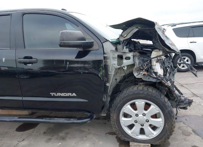 Photo 19 of 2010 Toyota Tundra GRADE 5.7L V8 (VIN 5TFRY5F10AX095455)