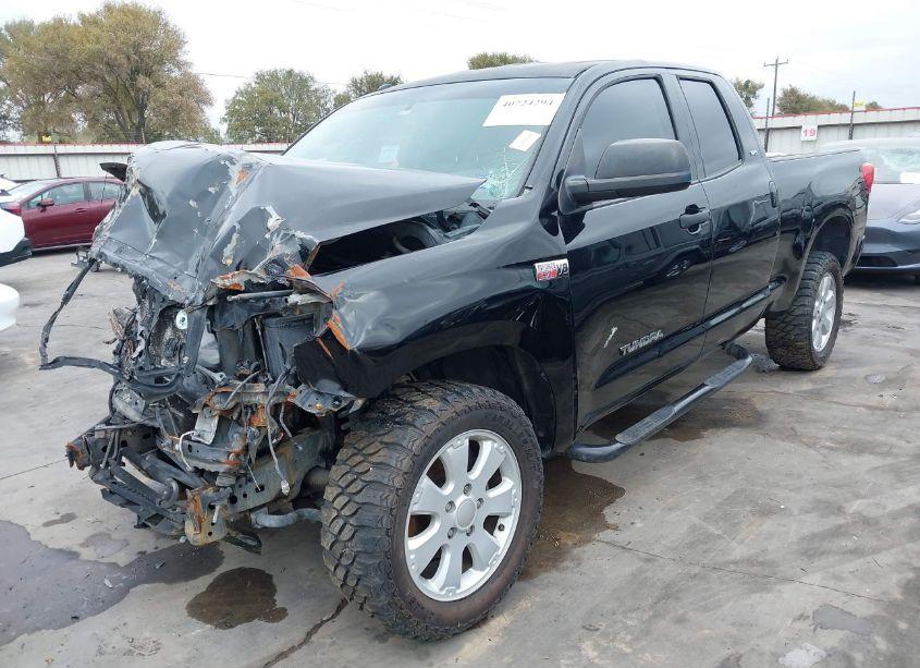 Photo 2 of 2010 Toyota Tundra GRADE 5.7L V8 (VIN 5TFRY5F10AX095455)