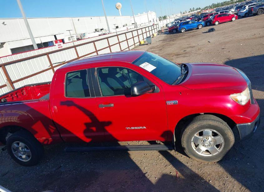 Photo 13 of 2011 Toyota Tundra GRADE 5.7L V8 (VIN 5TFRY5F10BX104303)