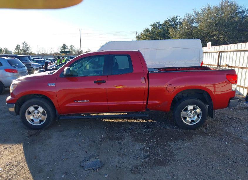 Photo 14 of 2011 Toyota Tundra GRADE 5.7L V8 (VIN 5TFRY5F10BX104303)