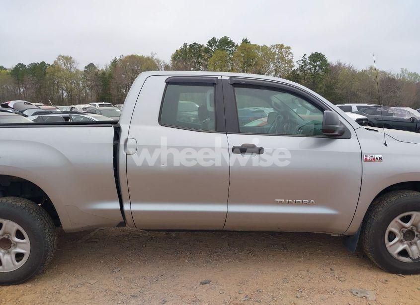 Photo 13 of 2012 Toyota Tundra GRADE 5.7L V8 (VIN 5TFRY5F10CX129770)