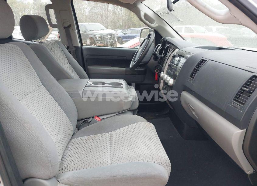 Photo 5 of 2012 Toyota Tundra GRADE 5.7L V8 (VIN 5TFRY5F10CX129770)