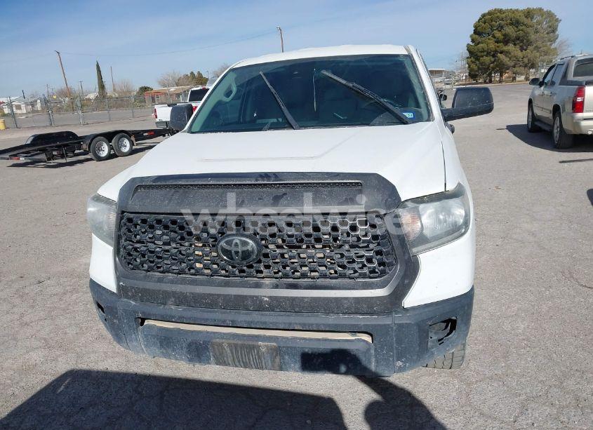Photo 12 of 2021 Toyota Tundra SR (VIN 5TFRY5F10MX275281)