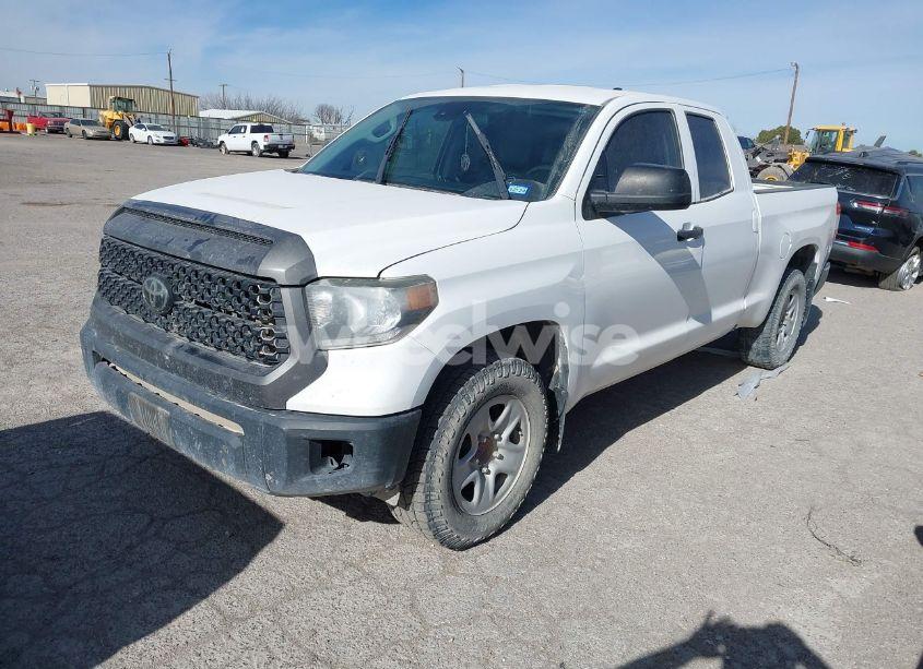 Photo 2 of 2021 Toyota Tundra SR (VIN 5TFRY5F10MX275281)