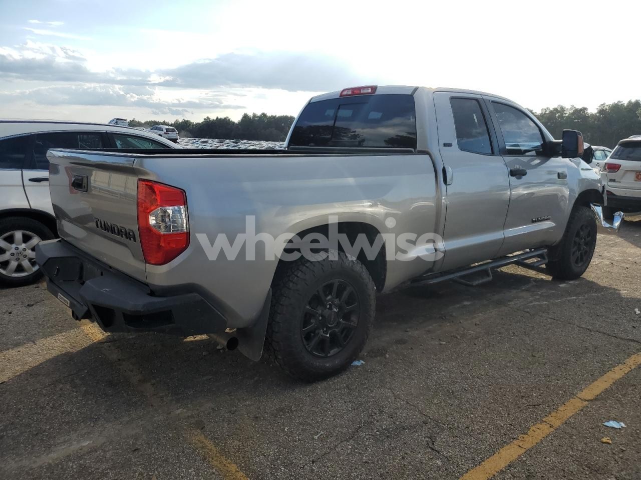 Photo 3 of 2014 TOYOTA TUNDRA DOUBLE CAB SR (VIN 5TFRY5F11EX161422)