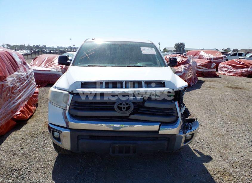 Photo 13 of 2015 Toyota Tundra SR5 5.7L V8 (VIN 5TFRY5F11FX185561)